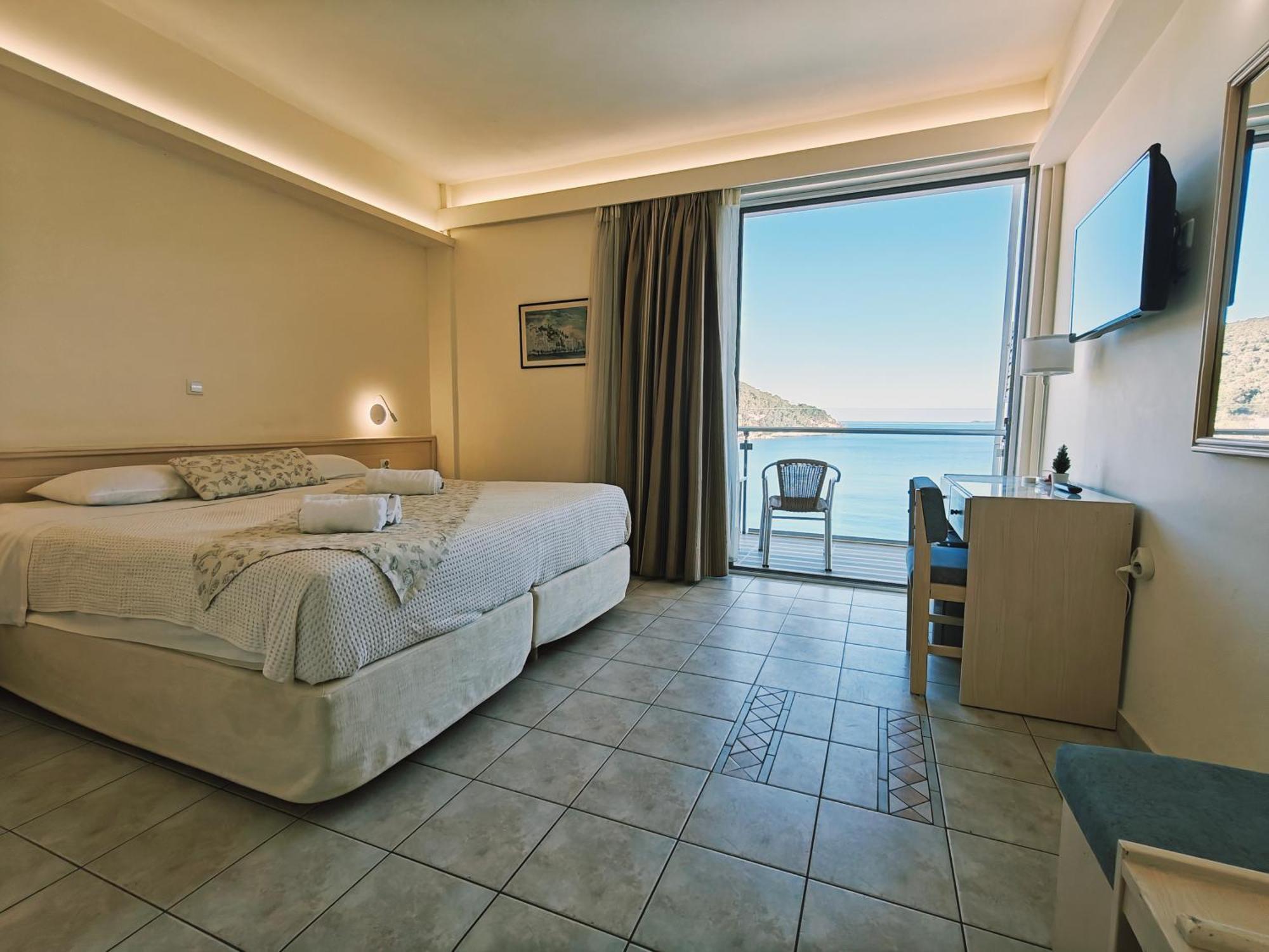 New Aegli Resort Hotel Порос Номер фото